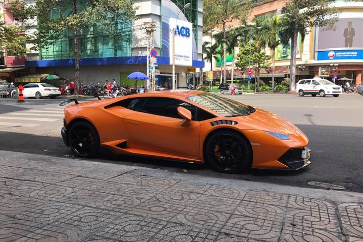 Sieu xe Lamborghini Huracan doc nhat Viet Nam tai Sai Gon-Hinh-3